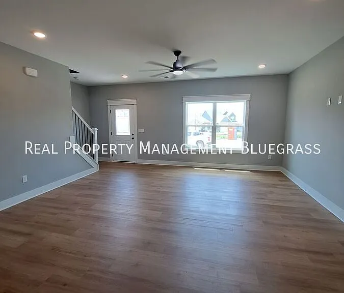 2507 Spring Leaf Ct — Photo 12