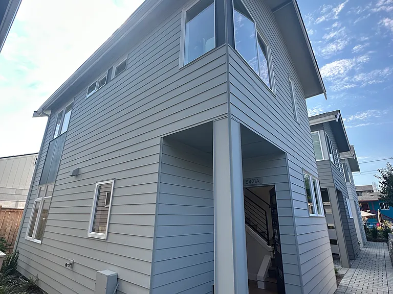3421A 36th Ave S — Photo 2