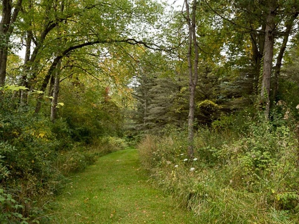 2nd image of 7261 Park Lake Dr
