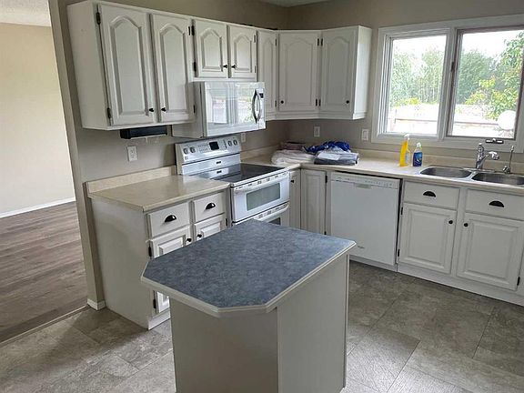 3rd image of 11314 S 113th Ave