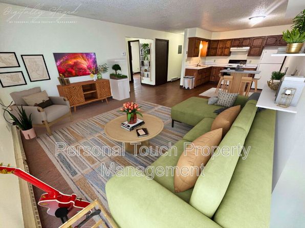 1050 Front St #4