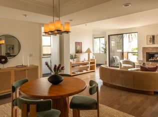 235 S Tower Dr UNIT 301, Beverly Hills, CA 90211