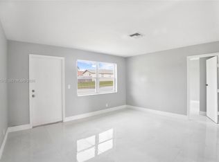 968 W 9th St, West Palm Beach, FL 33404