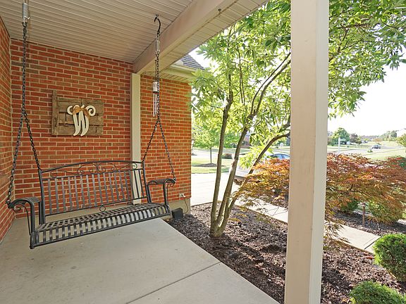 2nd image of 4731 Imperial Dr