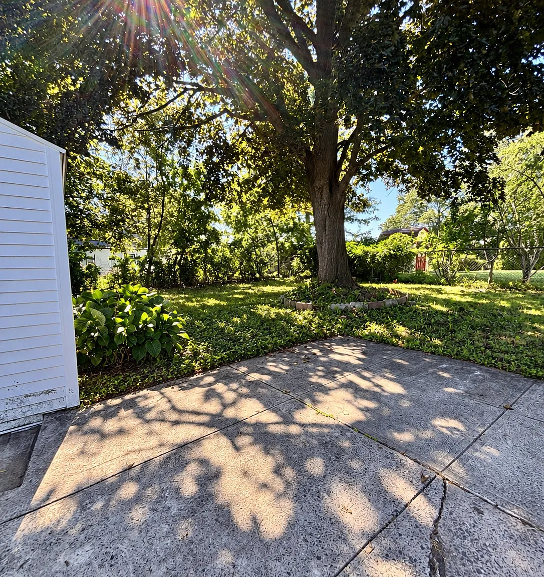 4 bed, 1.0 bath, 1746 sqft, $3,100 — Photo 2