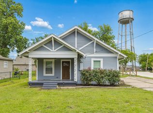 414 Main St, Nevada, TX 75173