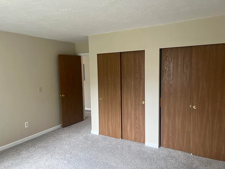 383 Huse Rd #25 — Photo 28