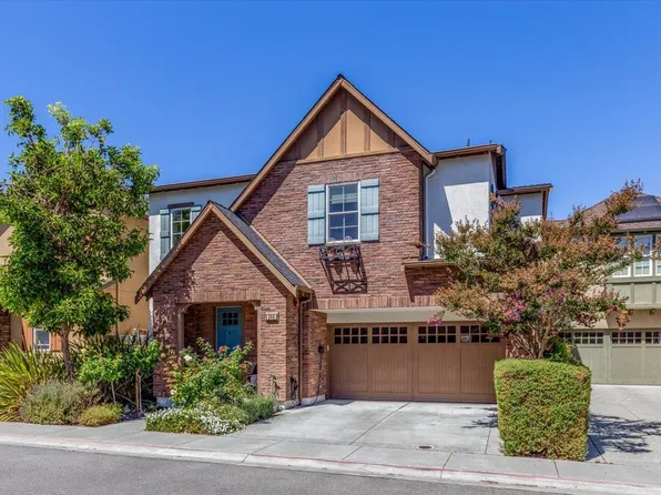 208 Shumway Ln, Mountain View, CA 94041