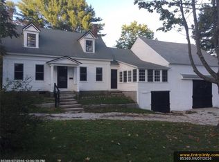 6 Marshall St, Mechanic Falls, ME 04256