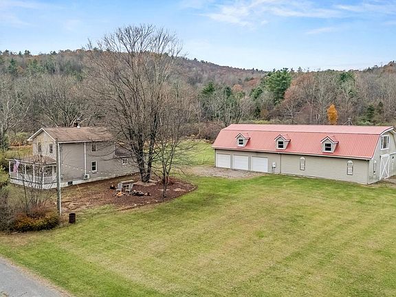 4th image of 228 Huntington Creek Rd