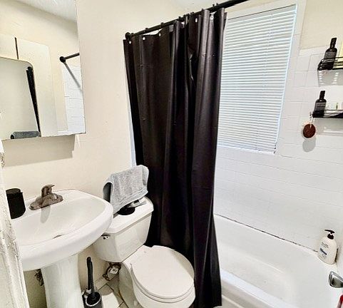 4th image of 17 Parker Hill Ave #1