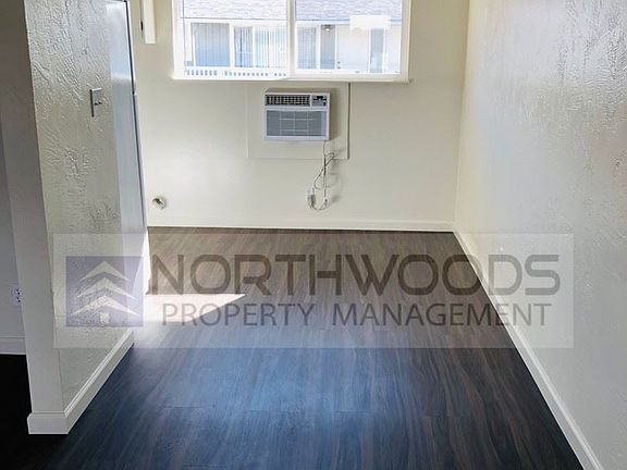 5th image of 725 Bennett Ave APT 3