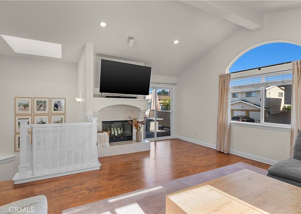 1st image of 2213 Carnegie Ln #A
