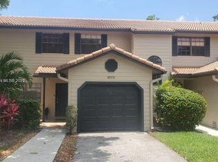 9073 Vineyard Lake Dr #9073, Plantation, FL 33324