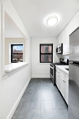 Rented by REAL New York | media 6