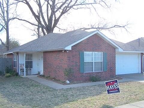 3rd image of 1137 Woodlands Park Dr