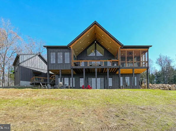 38 Estes Ln, Mineral, VA 23117
