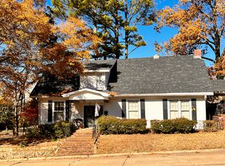 605 E Davis St, Forrest City, AR 72335