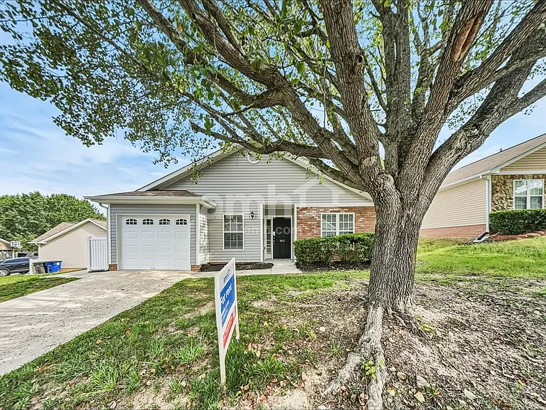 165 Bristol View Cir — Photo 1