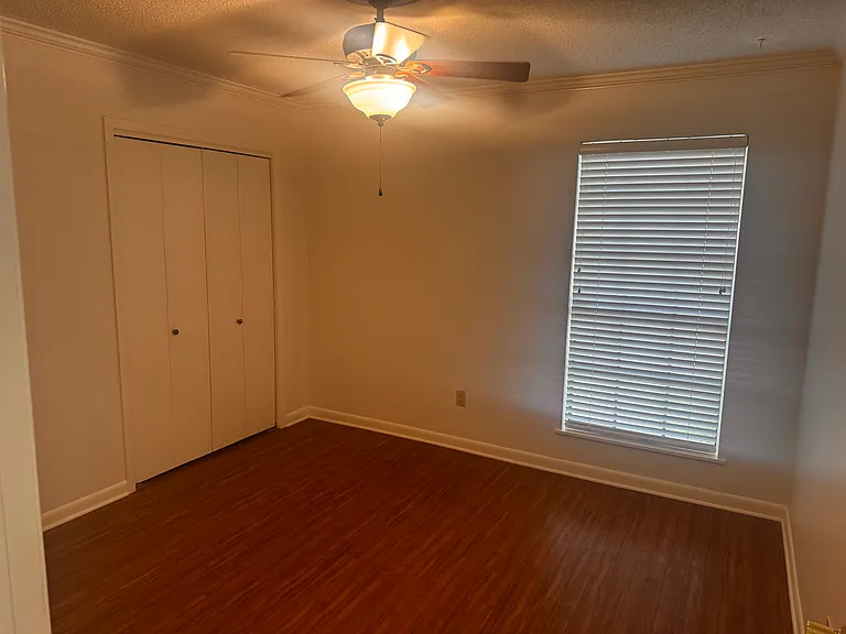 616 Blackman St — Photo 10