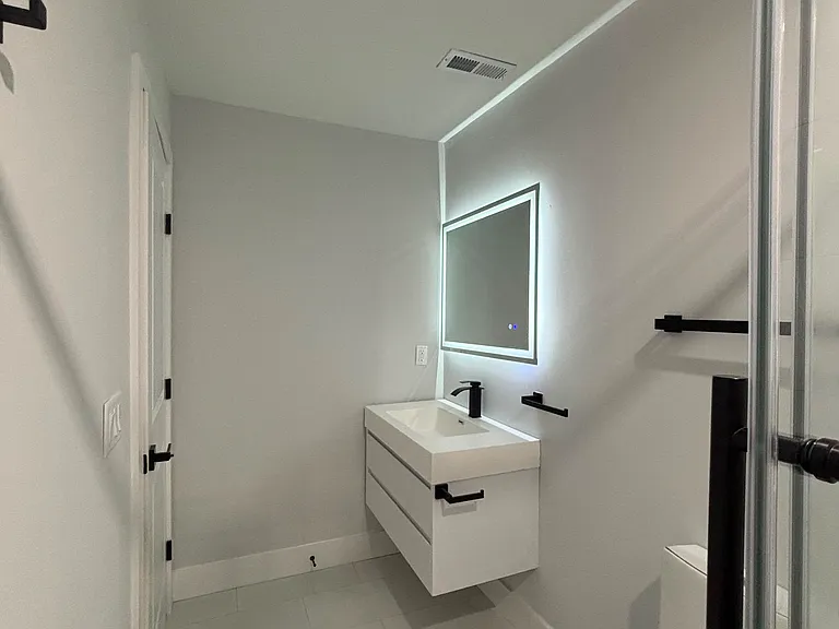 1108 W Dauphin St #1B — Photo 12