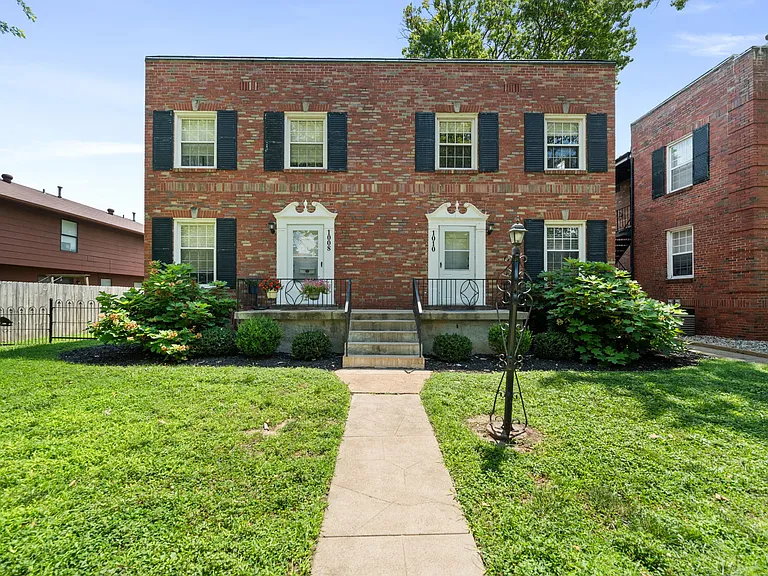 1010 Sanford Ave #1 — Photo 1