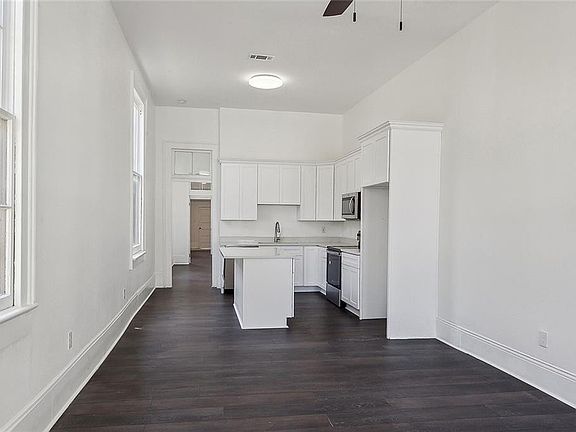 4th image of 934 N Rocheblave St