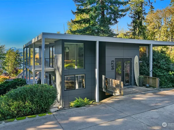 9673 Battle Point Drive NE, Bainbridge Island, WA 98110