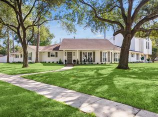 3633 Sun Valley Dr, Houston, TX 77025