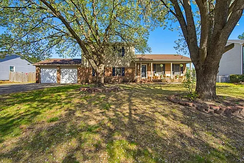 1787 Hampton Oaks Dr Photo 1