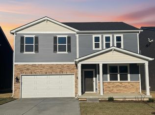 8513 Lysander Dr, Louisville, KY 40214