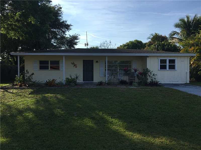 1st image of 715 17th Ave