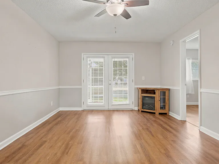 1301 Pridgen Rd #1004 — Photo 10