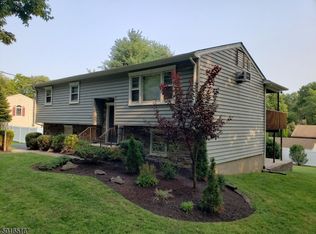 81 Pine Brook Rd, Lincoln Park, NJ 07035