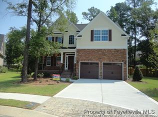 2301 Larkhaven 6 Ct, Fayetteville, NC 28303