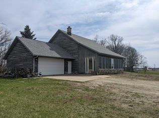 N4210 Faskell Rd, New London, WI 54961
