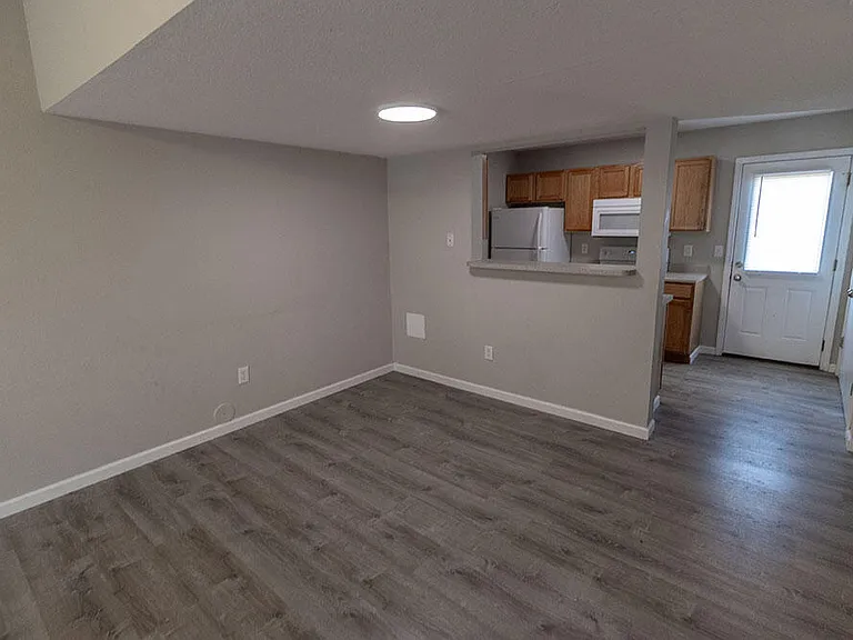 5309 Currituck Ln — Photo 7