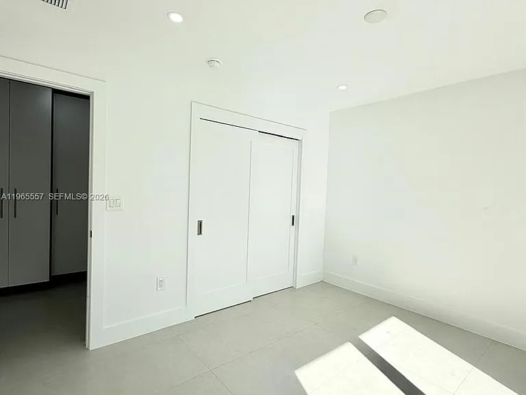 524 NE 65th St #2 — Photo 11
