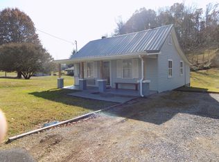 162 Rockhouse Rd, Johnson City, TN 37601