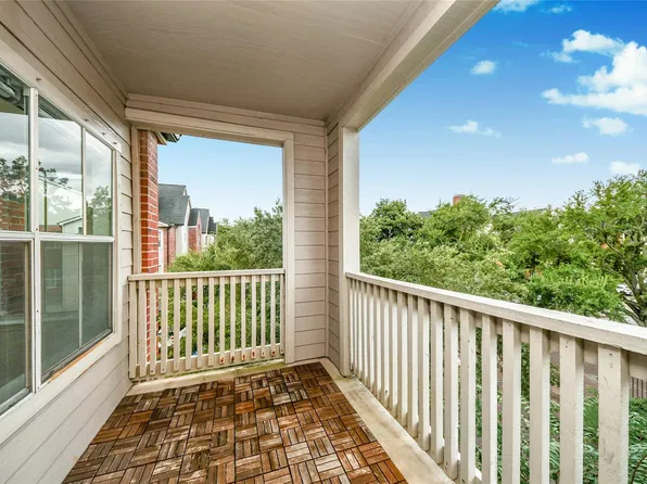 1330 Old Spanish Trl, Houston, TX