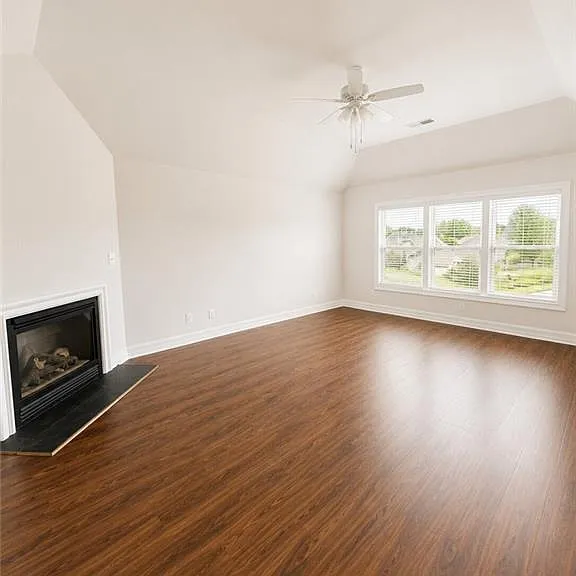 2900 The Terraces Way — Photo 11