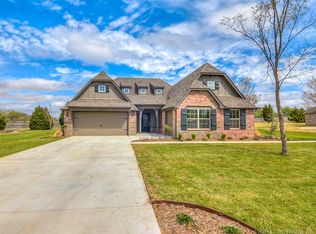 16451 E 115th St N, Owasso, OK 74055