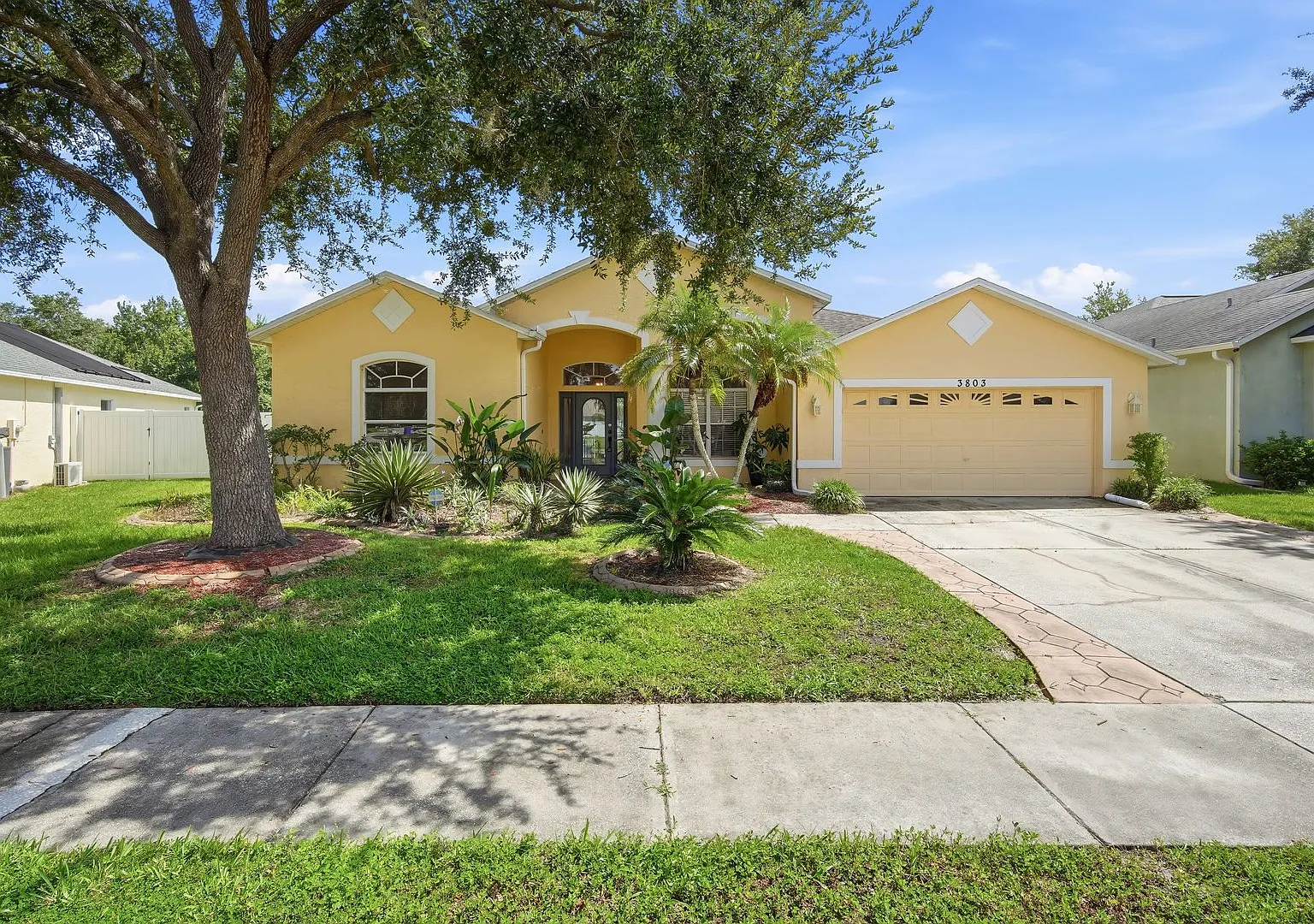 Spacious 4 Bedroom, 3 Bath Pool Home in the Highly Desirable Stagecoach Village Community of Land... — Photo 1
