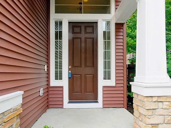 4th image of 7153 Montevista Dr SE