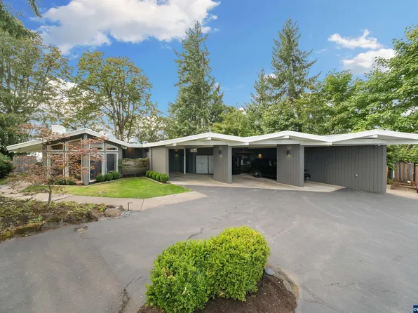 2525 Birdhill Dr S, Salem, OR 97302