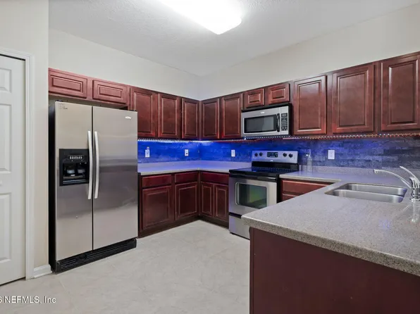 8235 LOBSTER BAY Court #201, Jacksonville, FL 32256