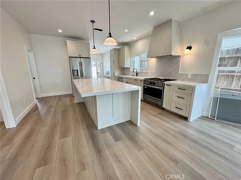 108 S Guadalupe Ave — Photo 25