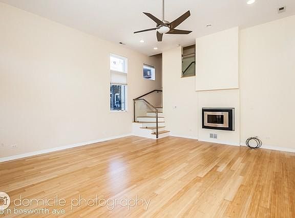 2nd image of 1308 N Bosworth Ave #1711
