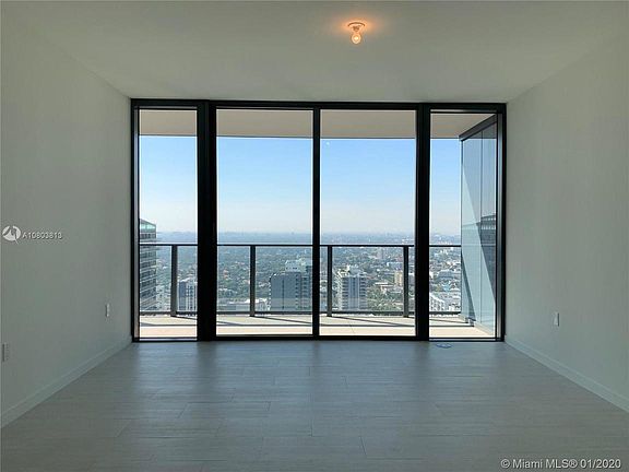 5th image of 1000 SE Brickell Plz #3904
