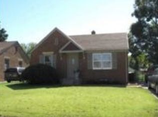 114 Ringland Rd, Hastings, NE 68901